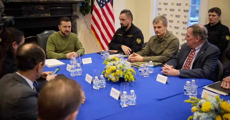 Зеленский в Вашингтоне обсудил возможность создания в Украине оборонного хаба