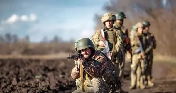 В ISW заявили, что россияне перебрасывают технику в Запорожской области 