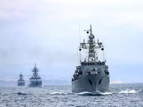 Россия впервые за три недели вывела в Черное море ракетоноситель с 