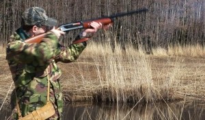 Украинские парни из охотничьего ружья застрелили россиянина 