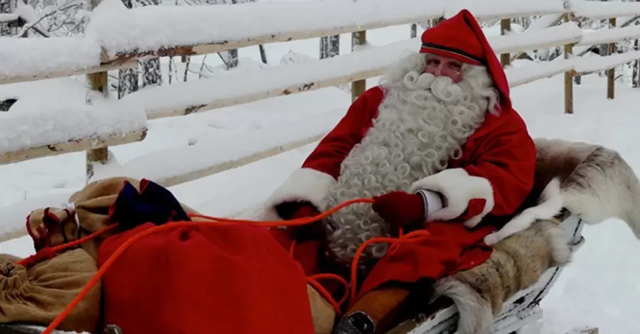 Вночі Санта Клаус побував на всіх континентах та доставив майже 7 мільйонів подарунків 