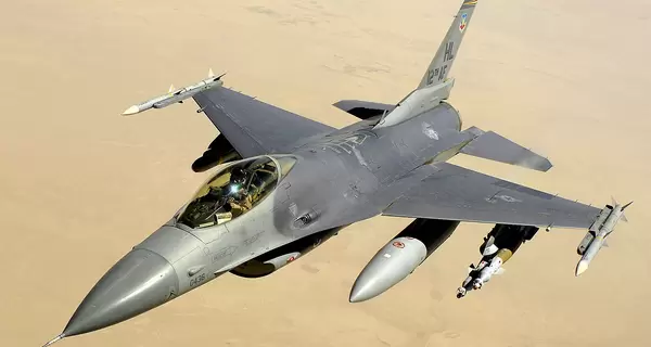 Игнат: Странам Запада пока что нет смысла доставлять F-16 в Украину