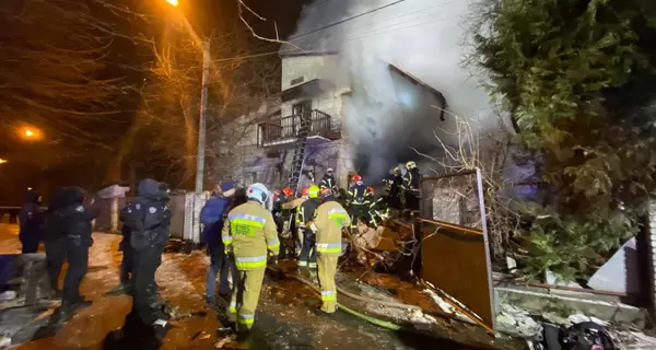 Жертвами взрыва в частном доме во Львове стали три человека (обновлено)