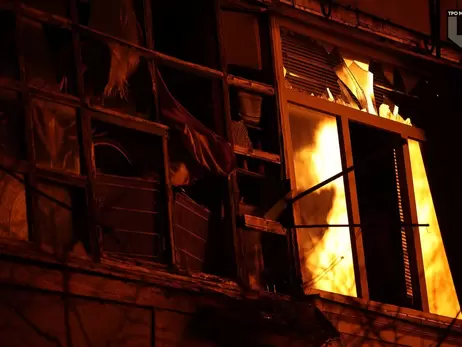 РФ снова атаковала Херсон: обстреляны жилые дома, есть пострадавшие 