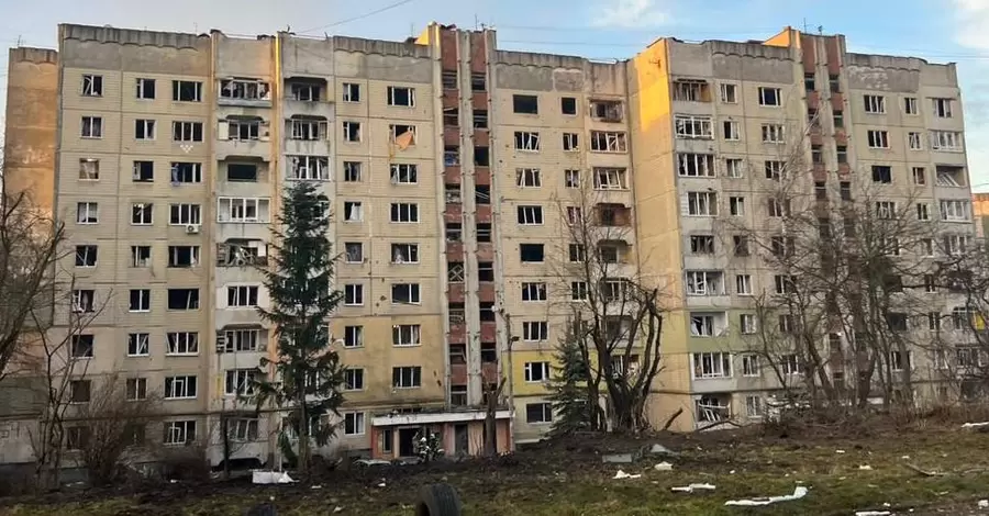 В результате ракетного удара по Львову погиб один человек, восемь получили ранения
