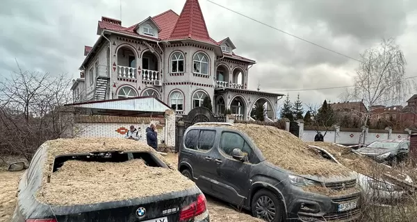 В киевском микрорайоне Бортничи в результате атаки повреждены жилые дома и церковь