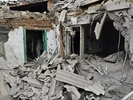 Россияне разрушили жилой дом в Херсоне, погибла женщина