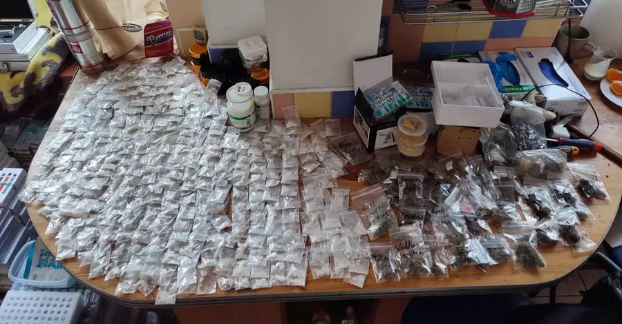 У Києві викрили групу наркоділків з «товаром» на 20 млн гривень