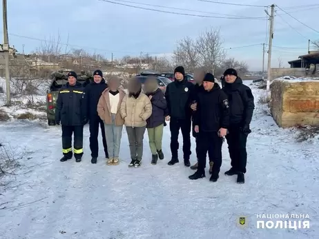На Одещині всю ніч шукали чотирьох дітей, що загубилися у катакомбах
