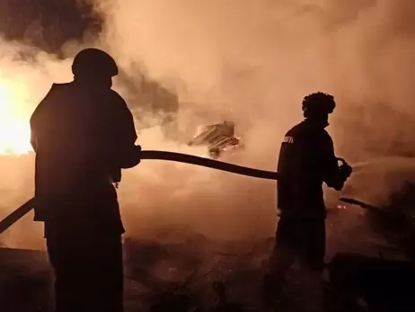 В Херсонской области россияне атаковали четырех пожарных дроном-камикадзе