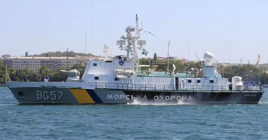 В Черном море затонул российский военный корабль 
