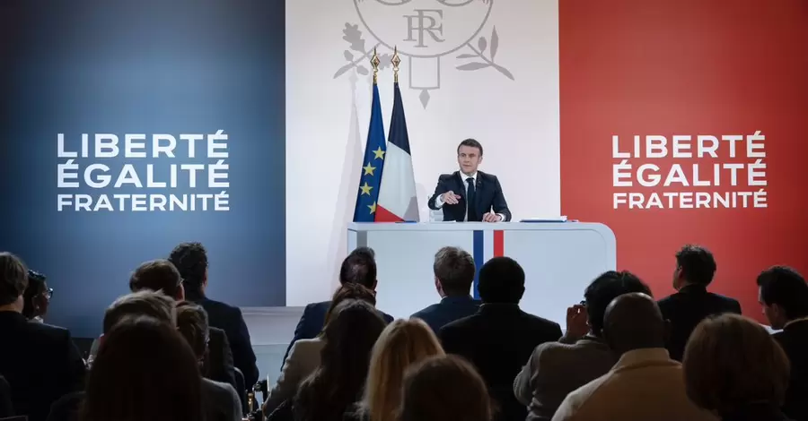 Франция ежемесячно будет поставлять Украине до 50 авиабомб 