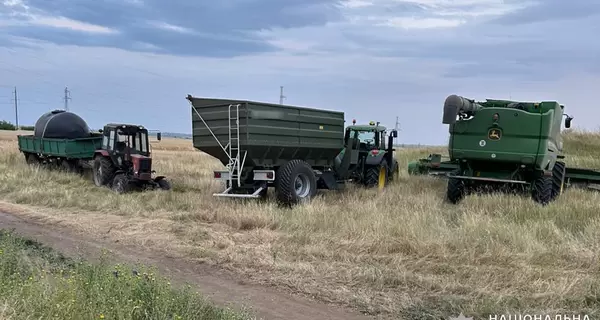 На Николаевшине пенсионер засеял земли полигона ВСУ