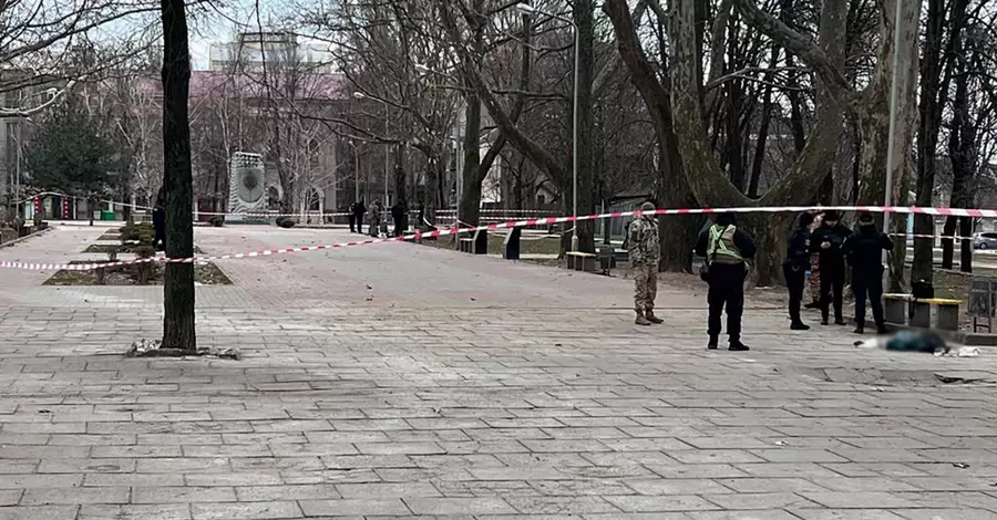 Расстрел и самоубийство в Запорожья: стрелок, вероятно, убил случайную прохожую 