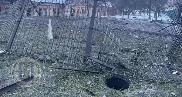 В Киеве в одной из квартир обнаружили боевую часть ракеты, людей срочно эвакуируют