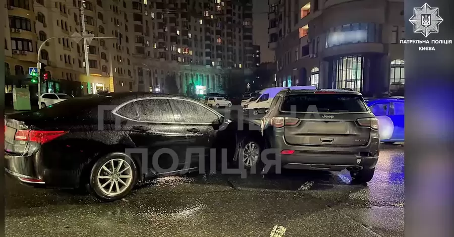 У Києві нетвереза водійка скоїла три ДТП з дитиною в авто