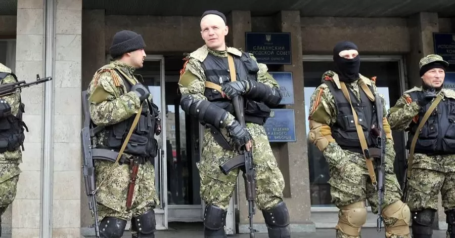У Запорізькій області російські окупанти змушують мешканців видаляти українські номери