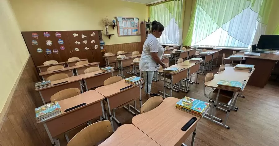 У Дніпрі після російської атаки евакуюють лікарню та зачиняють школи (оновлено)