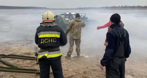 На Киевщине 12-летний мальчик утонул, когда прогуливался по льду пруда