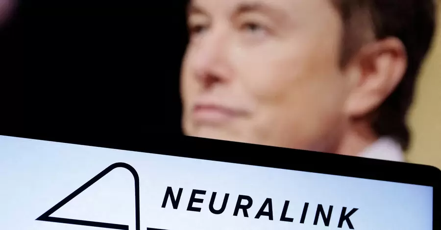 Маск заявил, что человек с мозговым чипом Neuralink смог управлять мышью силой мысли