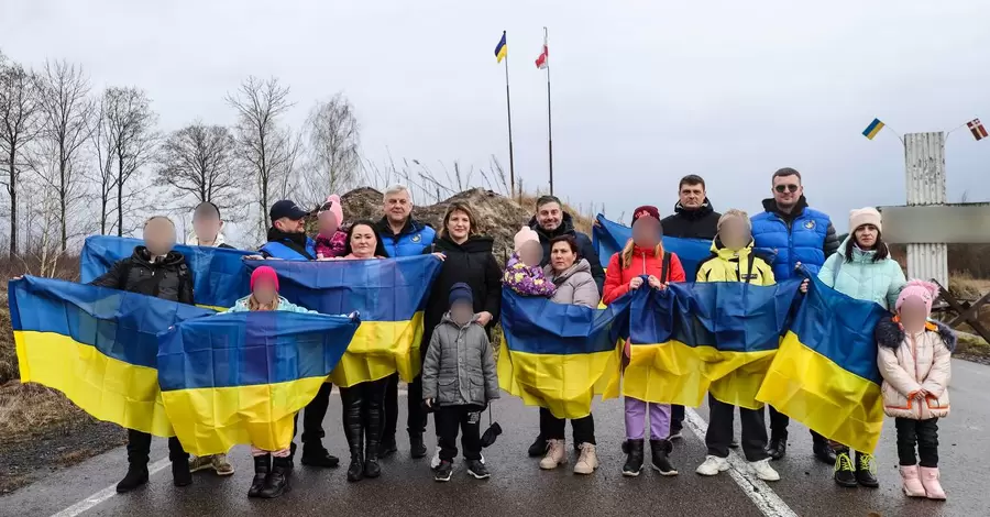 Катар помог вернуть в Украину 11 детей из РФ и временно оккупированных территорий