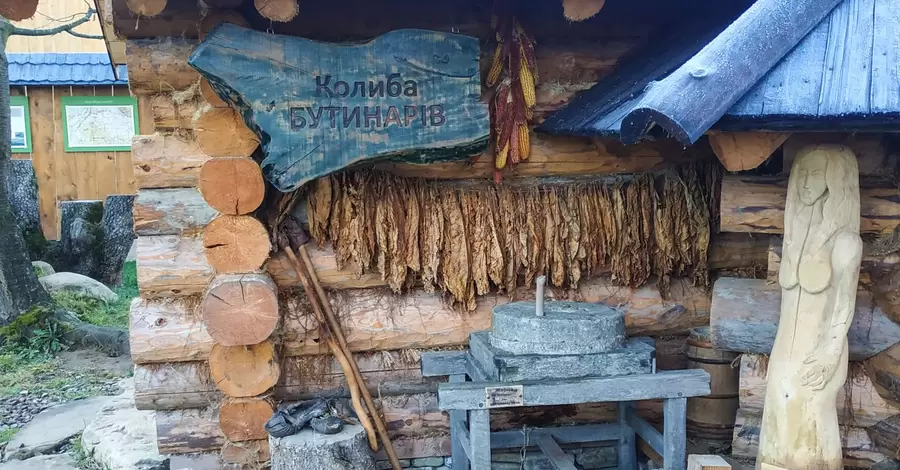 Быт лесорубов Космача: строили шестиугольные колыбы-пирамиды и поднимали тонну дров