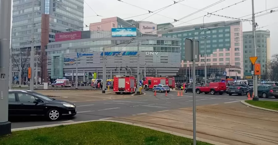 Наезд на толпу пешеходов в польском Щецине: водитель находился на психиатрическом лечении 