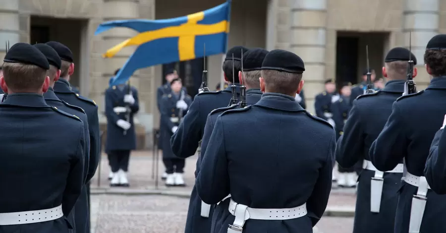 Швеція офіційно стала 32-ю країною-членом НАТО 