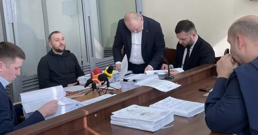 Суд подовжив арешт Гринкевича-молодшого на місяць, знизивши суму застави  