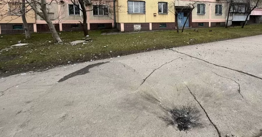 Россияне атаковали Никополь дронами и артиллерией - пять человек получили ранения 