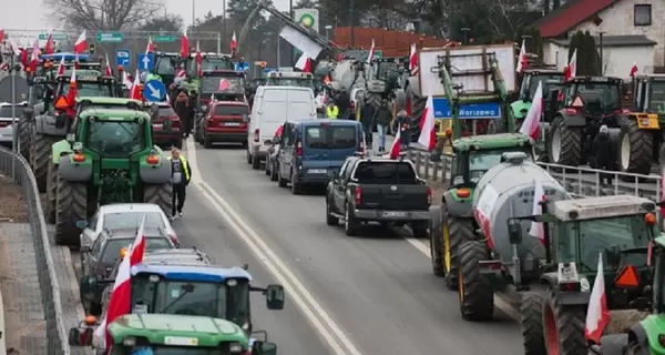 В Польше начался самый масштабный протест, в котором принимают участие около 70 тысяч фермеров