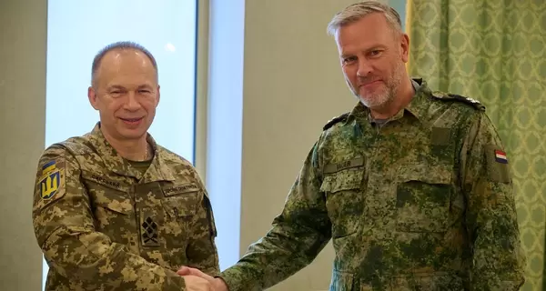 Сырский встретился с главой военного комитета НАТО и озвучил главные потребности ВСУ