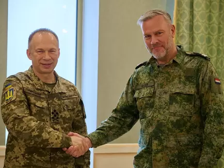 Сырский встретился с главой военного комитета НАТО и озвучил главные потребности ВСУ