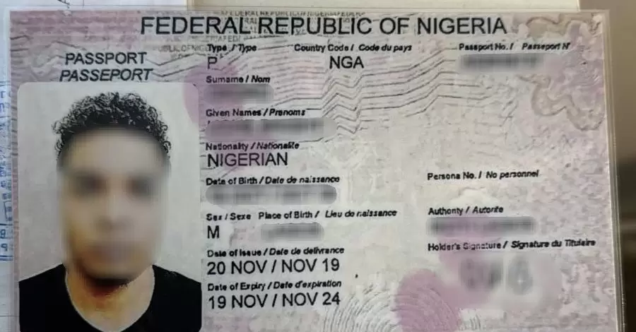 На кордоні затримали киянина, який прикидався нігерійцем, щоб виїхати з країни
