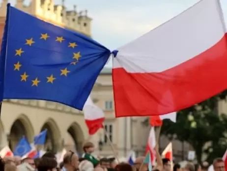 В Польше разоблачили шпионскую сеть РФ, которая пыталась дискредитировать Украину и повлиять на выборы в Европарламент