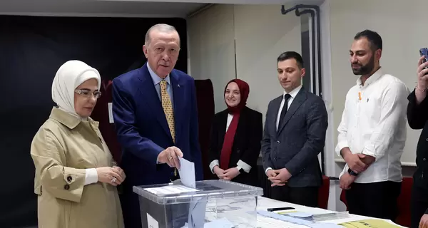 Президент Эрдоган признал поражение своей партии на муниципальных выборах в Турции