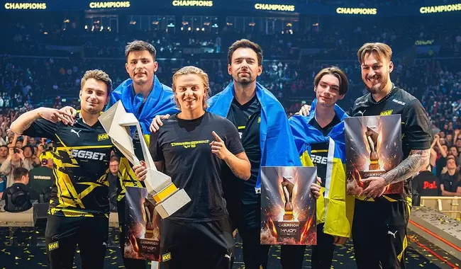 Українська кіберспортивна команда Navi стала чемпіонами світу з Counter-Strike 2