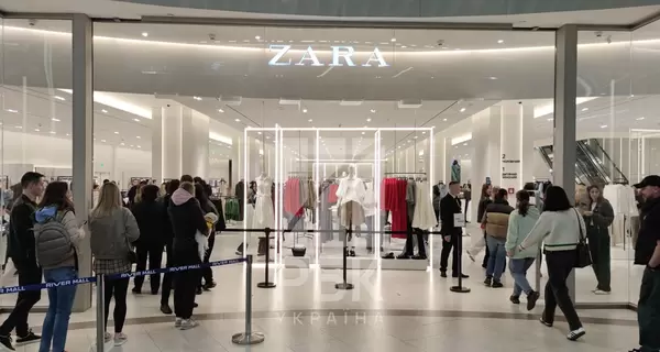 В Киеве с очередями впервые с начала войны открылись магазины ZARA