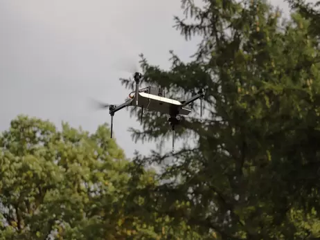 В Україні розробили унікальний дрон WarDog - не боїться РЕБів та складних рельєфів 