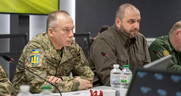 Умеров и Сырский обсудили с главой Пентагона ситуацию на фронте  