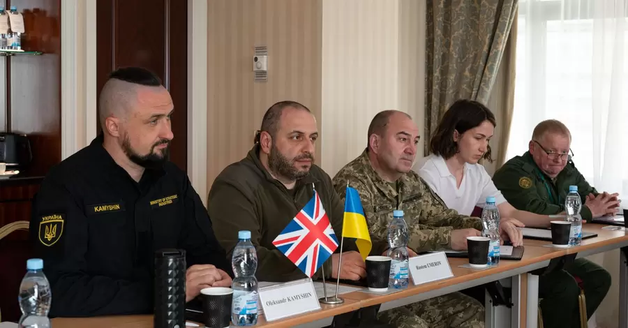 Украина и Британия подписали новое оборонное соглашение