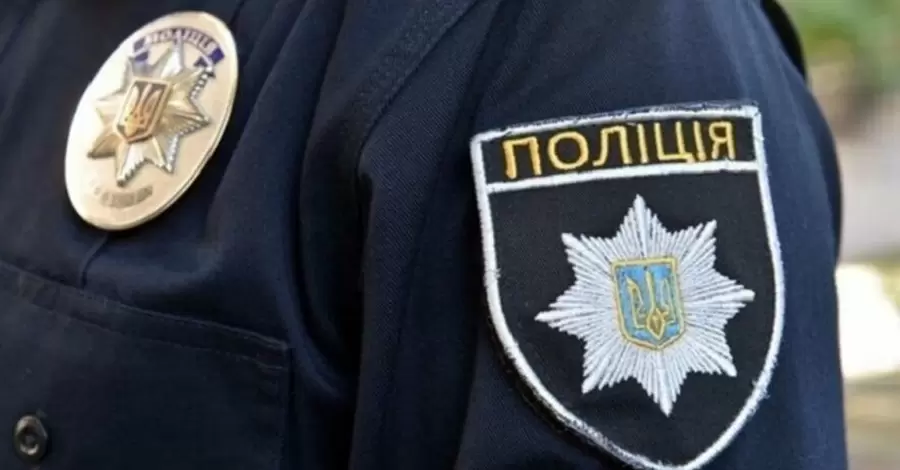 У Києві сталася ДТП за участю поліцейського авто, є постраждалі