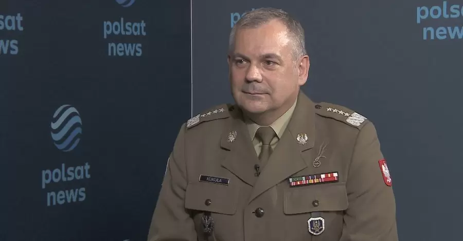 В Польше нет необходимости возвращать обязательную военную службу, - начальник Генштаба