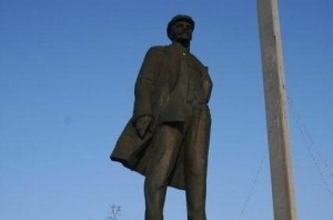 Депутаты отказались сносить «тоталитарные» памятники 
