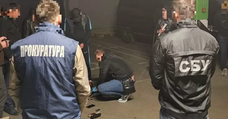 В Киеве задержали агентов ГРУ, готовивших 9 мая серию терактов