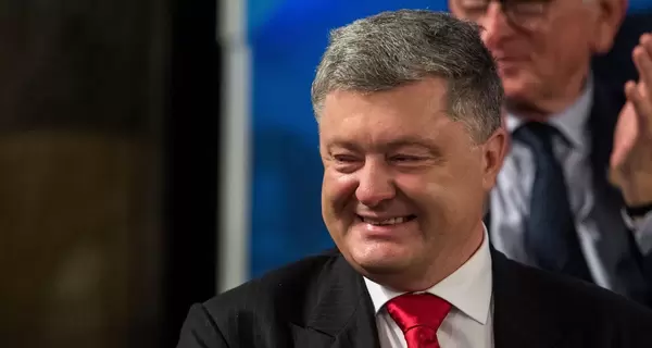 На требование Порошенко прекратить финансировать украинцев за границей Иванов предложил нардепу начать с сыновей в Лондоне