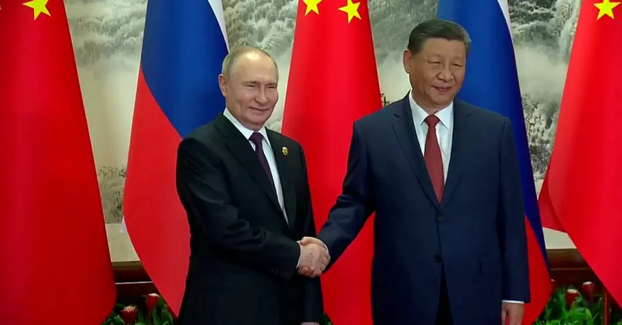 Путин прибыл в Пекин, начались переговоры с Си  