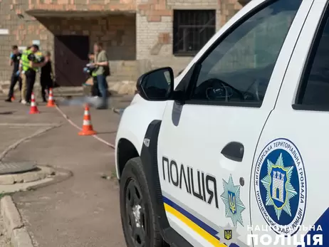 В Житомире упали с многоэтажки и погибли две 14-летние девочки