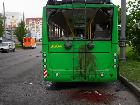 Россияне нанесли удар по Харькову, водителю троллейбуса ампутировали конечности