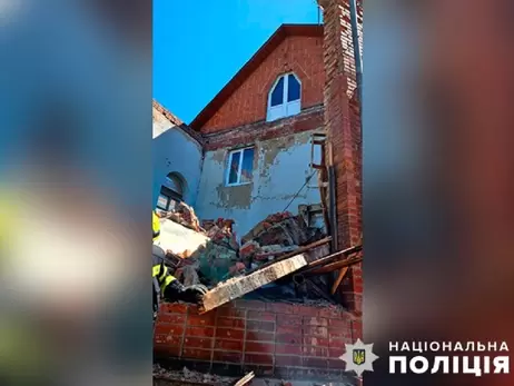 В Полтаве обрушился жилой дом, из-под завалов достали двоих юношей